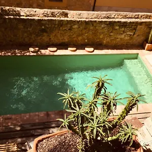 casa-migdia-sant-jordi-desvalls.catalonia-hotels.com/