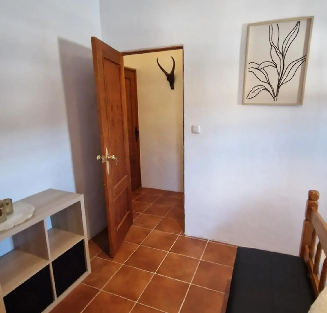 Bed & Breakfast Casa De La Familia - Casa Rural Baza