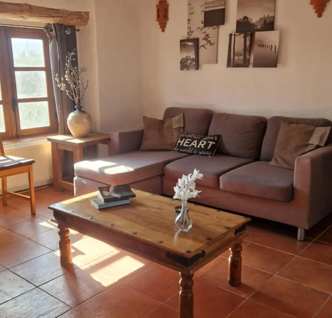 Bed & Breakfast Casa De La Familia - Casa Rural Baza